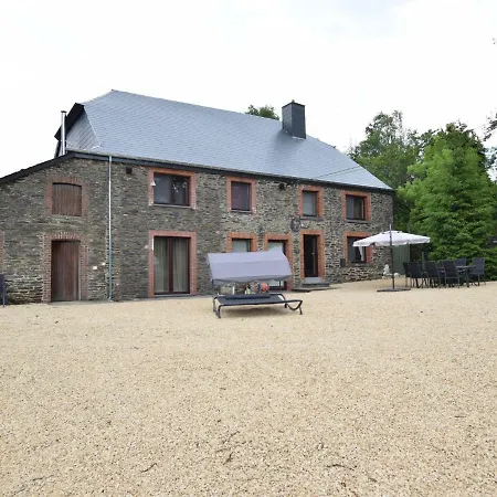 In The Ardennes With Schwimmbad Dom wakacyjny Warempage